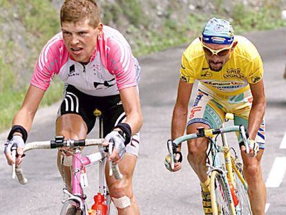 Ullrich y Pantani, en el Tour de 1998.