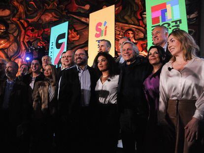 Claudio X. González presenta la plataforma Unid@s de cara a las elecciones de 2024, el 11 de octubre, en Ciudad de México.
