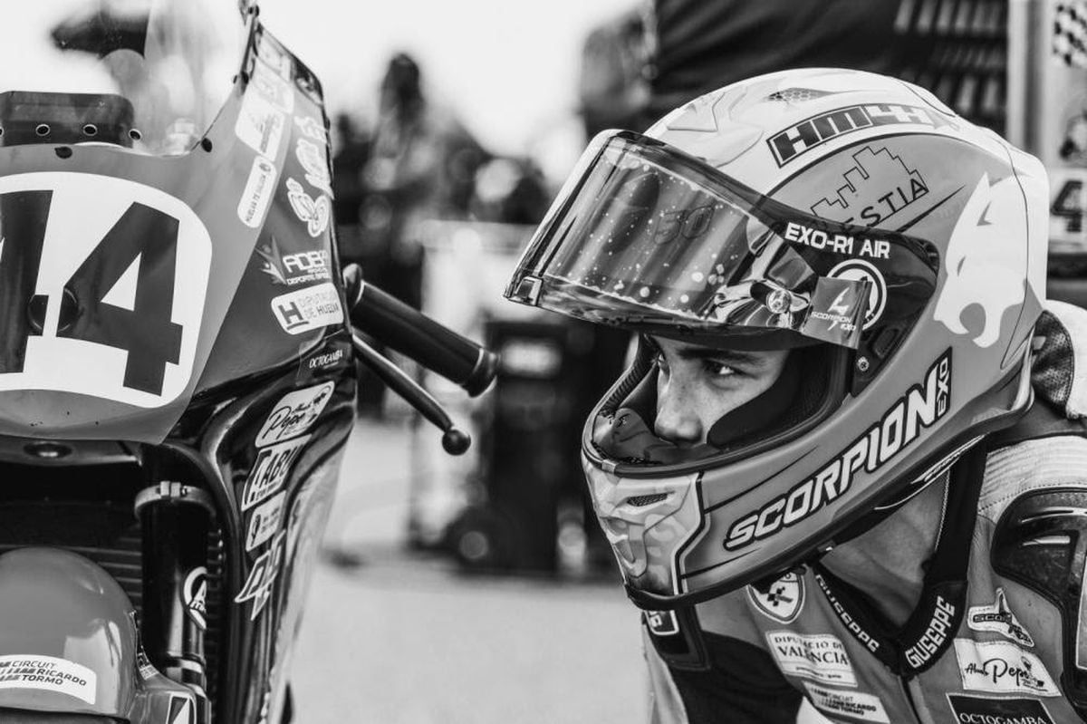 MotorLand Aragón: El piloto de motos Hugo Millán, de 14 años, fallece tras  un accidente en carrera | Deportes | EL PAÍS