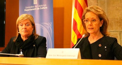 Àngels Ponsa y Mariàngela Vilallonga en una foto de una presentación en el Departamento de Cultura.