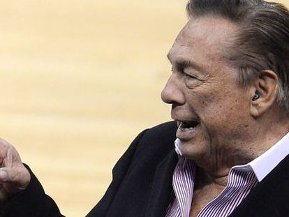 El due&ntilde;o de Los &Aacute;ngeles Clippers Donald Sterling. 