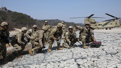 Soldados de Estados Unidos durante unos ejercicios militares en Pocheon (Corea del Sur), el pasado 19 de marzo.