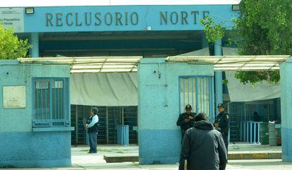 La fachada del Reclusorio Norte, en Ciudad de México. 