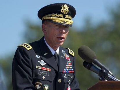 El general Petraeus en la ceremonia de su jubilaci&oacute;n del Ej&eacute;rcito de 2011. 