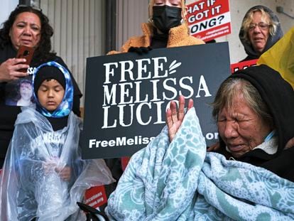 Familiares de Melissa Lucio piden que se suspenda su ejecución, el pasado 7 de febrero, en la Corte Administrativa de Brownsville, Texas.