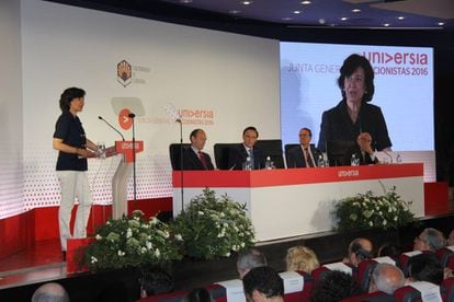 La presidenta del Santander, Ana Patricia Bot&iacute;n, durante su intervenci&oacute;n en la junta de accionistas de Universia, celebrada en C&oacute;rdoba. 
