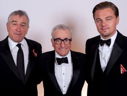 Desde la izquierda, Robert De Niro, Martin Scorsese, y Leonardo Di Caprio en los Globos de Oro de 2010. 