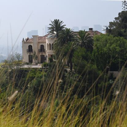 La nueva casa que desde hace unos años se erige en Cielo Drive, sustituyendo a la mansión donde Sharon Tate y otras cuatro personas fueron asesinadas por los mercenarios de Charles Manson en 1969.