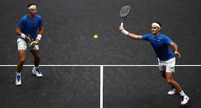Nadal y Federer jugaron dobles en la Copa Laver.