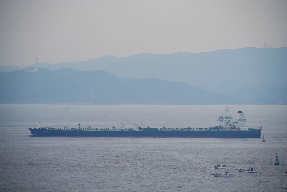 Iran captures oil tanker in Oman Sea