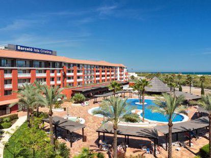 Hotel Barcel&oacute; Isla Cristina, que forma parte de la socimi Bay, impulsada por Hesperia e Hispania. 