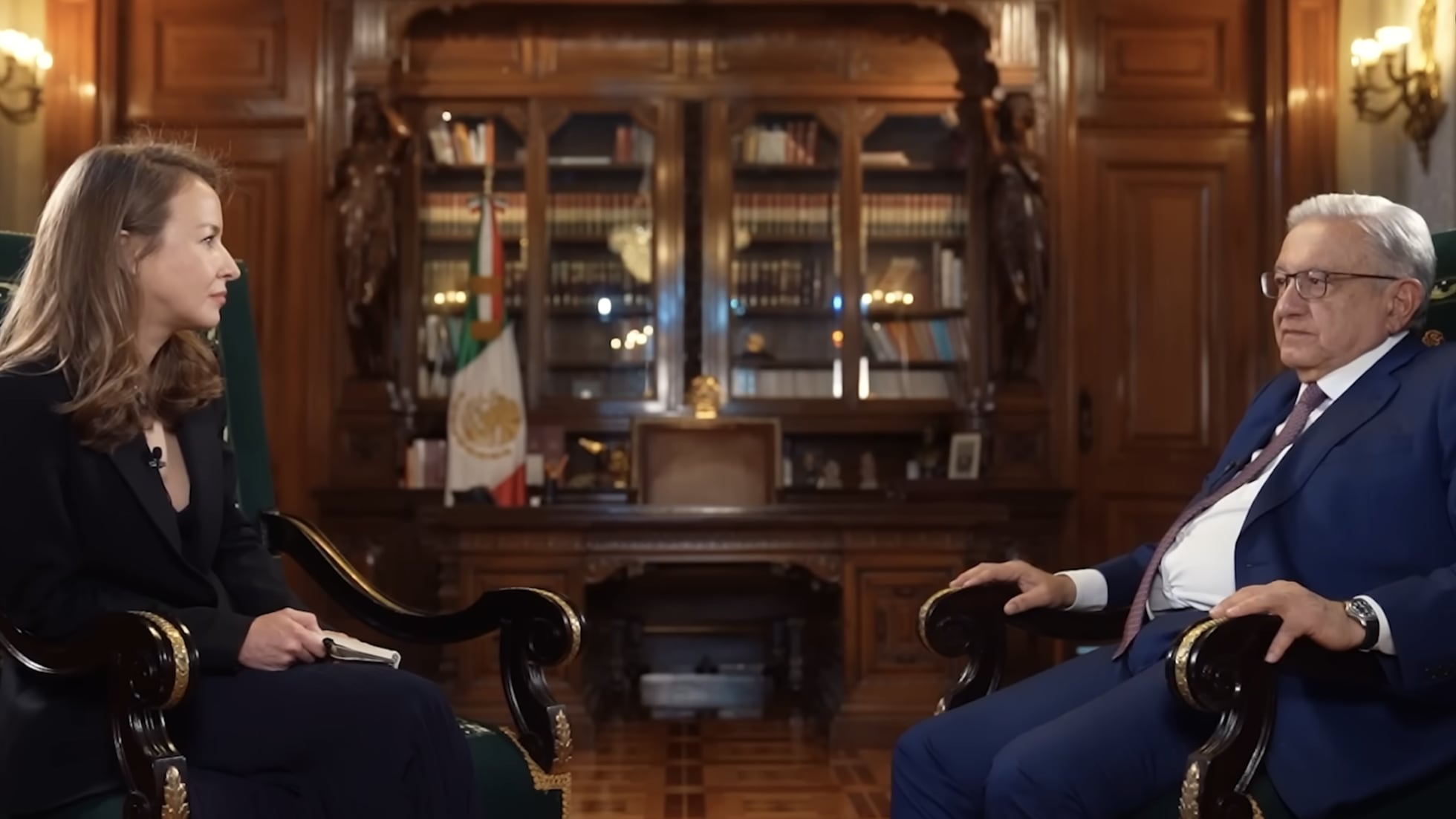 El INE ordena a López Obrador quitar o modificar el video de su entrevista  de hace un mes por romper la ley electoral | Elecciones mexicanas 2024 | EL  PAÍS México