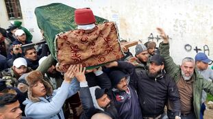 Funeral de Omar Tayba (29 años) este jueves en la norteña ciudad libanesa de Trípoli.