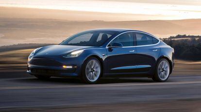 Tesla Model 3, el primer coche para las masas del fabricante californiano. 