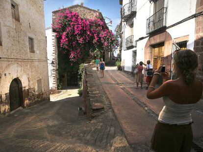 Una de las calles del casco antiguo de Vilafam&eacute;s, en Castell&oacute;n. 
