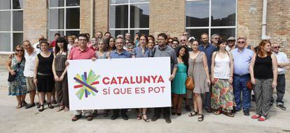 Dirigentes de ICV, Podem y EUiA en la presentación de Catalunya Sí que es Pot.