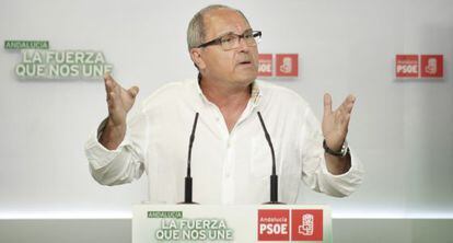 El secretario de Organizaci&oacute;n del PSOE de Andaluc&iacute;a, Juan Cornejo.  