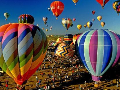 Festival de globos aerost&aacute;ticos en Francia. 