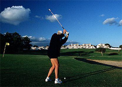 Los campos de golf del Algarve atraen a centenares de miles de turistas todos los años.