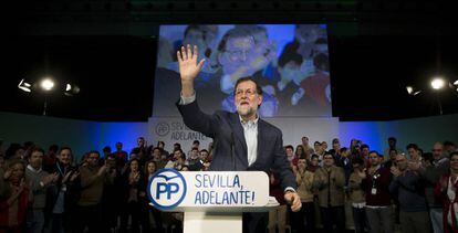 El presidente del Gobierno, Mariano Rajoy, en el acto del PP en Sevilla