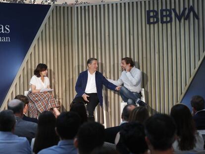 Joan y Jordi Roca en una mesa moderada por la periodista Paz &Aacute;lvarez