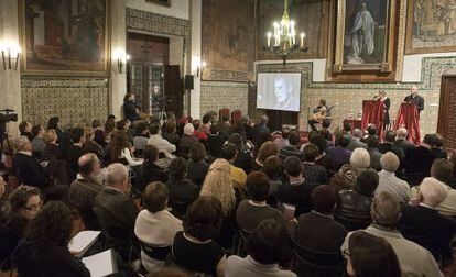 Acte de lliurament dels premis literaris de Gandia l'any passat.