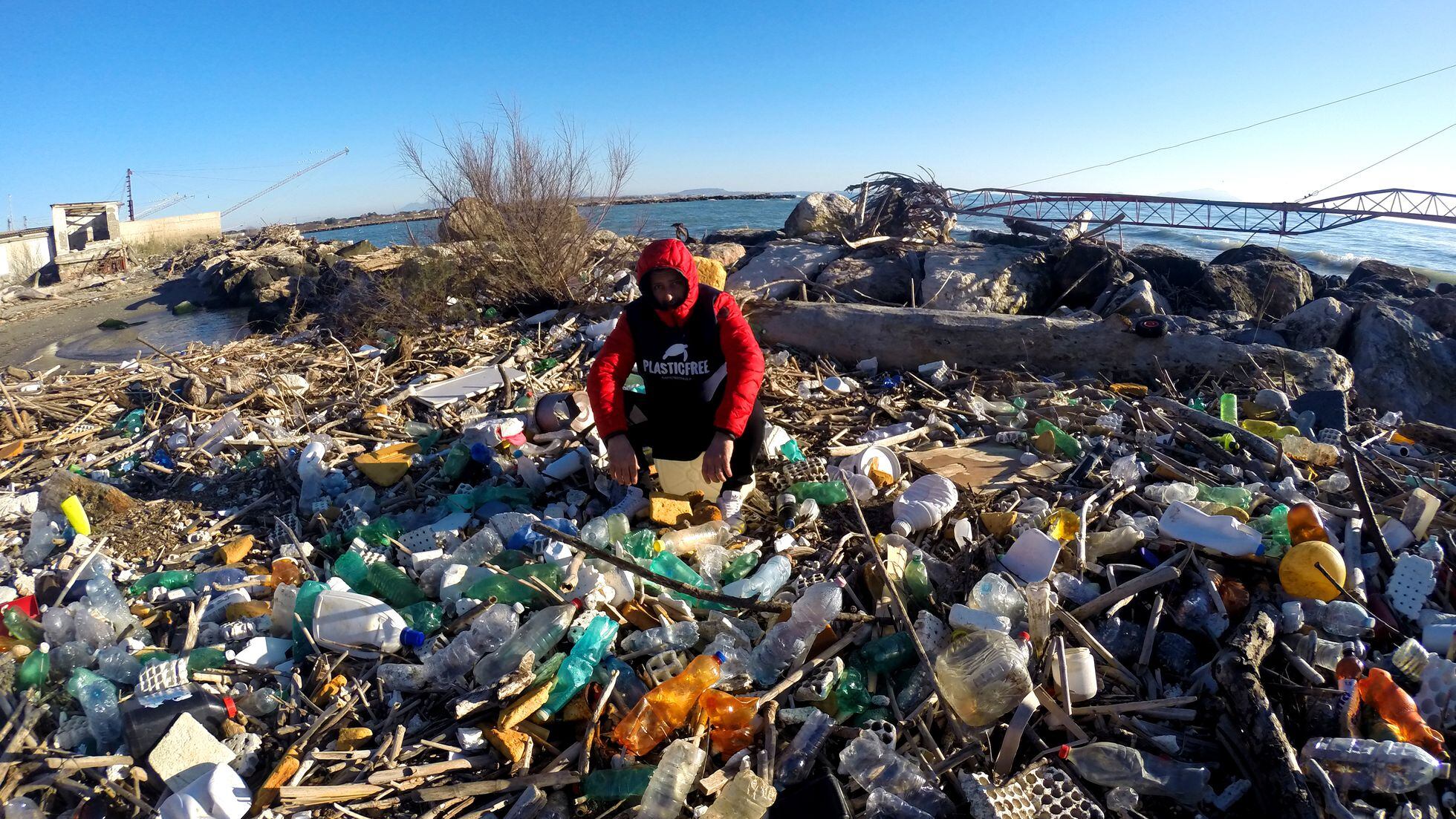 pedir disculpas Escribir En la mayoría de los casos Acuerdo en la ONU para lanzar el primer tratado internacional para frenar  la contaminación por plásticos | Clima y Medio Ambiente | EL PAÍS