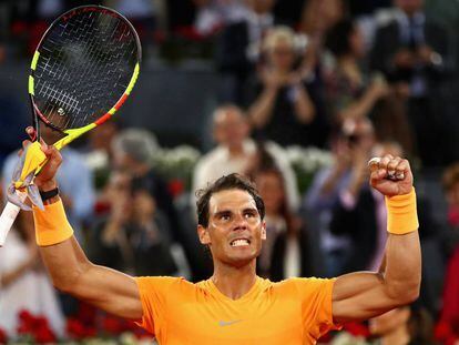 Rafa Nadal celebra su victoria ante Diego Schwartzman en los octavos del Mutua Madrid Open