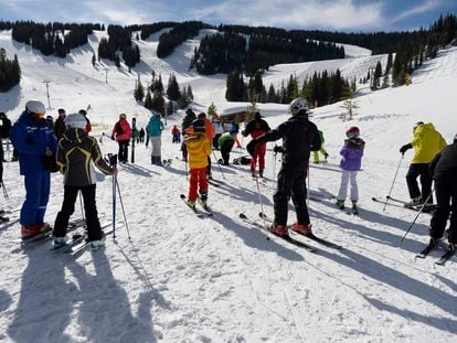 VAIL, CO - April 06:  Skiers prepare for their day at the base of Vail in the Mountain Plaza area April 06, 2016. (Photo by Andy Cross/The Denver Post via Getty Images)