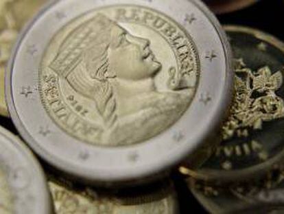 Imagen de una moneda de euro de Letonia. EFE/Archivo