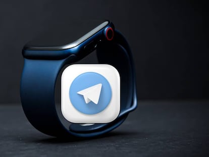 Apple Watch con logo de Telegram