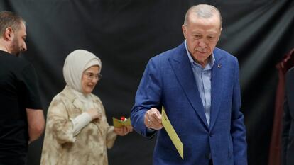 Erdogan vota este domingo.