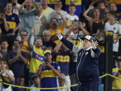 Maradona, homenajeado contra Boca Juniors, el 7 de marzo.