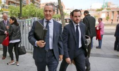 El expresidente de Caja Madrid Miguel Blesa a su llegada a los juzgados de Plaza de Castilla