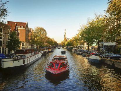 Otoño en los canales de Ámsterdam.