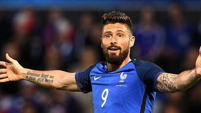 Giroud, durante el último amistoso ante Escocia.
