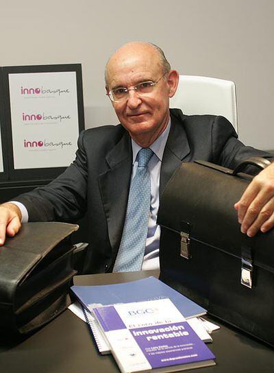 Pedro Luis Uriarte en su despacho.