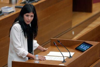 La portavoz de Unides Podem , Naiara Davó, durante su intervención en el debate de política general en las Cortes.