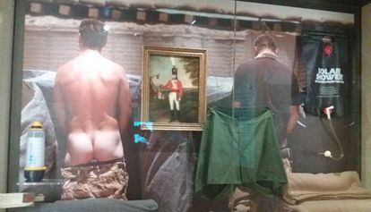 Una vitrina de la exposición en el remozado National Army Museum de Londres .