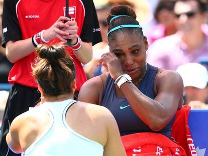 Serena Williams llora ante su rival, Bianca Andreescu.