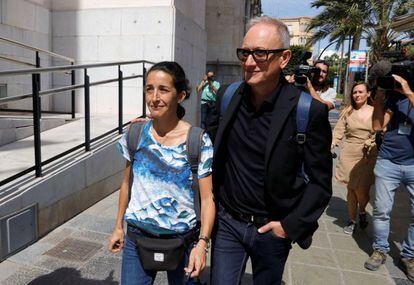 Patricia Ramírez, la madre de Gabriel, a su llegada esta tarde a la Audiencia de Almería.