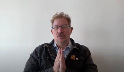 Andrés Roemer en el video que publicó el 10 de mayo de 2022.