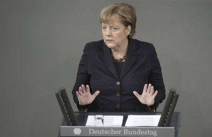 La canciller alemana, Angela Merkel, este miércoles en la Cámara Baja del parlamento alemán.