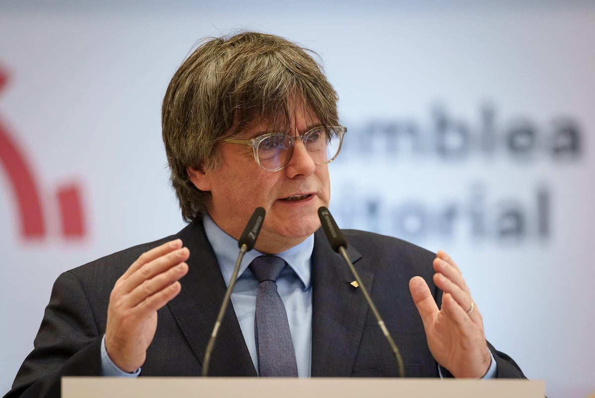 El último anuncio de la actualidad política, directo |  Puigdemont compara la versión francesa con el candidato de Junts y las elecciones catalanas del 12-M |  España