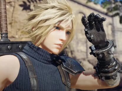 Cloud, protagonista del juego, en el momento de salir al mundo abierto.