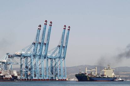 Terminals de contenidors del Port d'Algesires (Cadis).