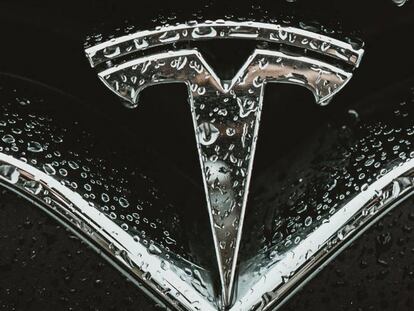 Logotipo de Tesla.