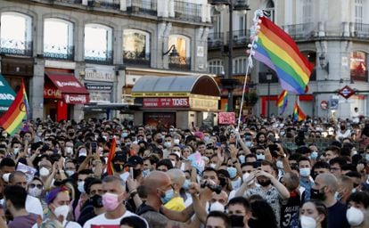 Manifestación celebrada este lunes en la Puerta del Sol, en Madrid, para condenar el asesinato de Samuel Luiz en A Coruña.