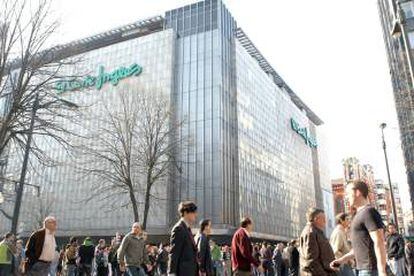 Edificio del Corte Ingles de Bilbao. 