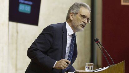 Aquilino Alonso, en el debate sobre sanidad en el Parlamento andaluz.